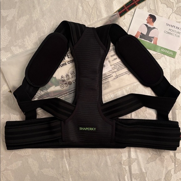 Brand New Posture Corrector Adjustable Upper Back Brace Breathable Support Black - Picture 6 of 12